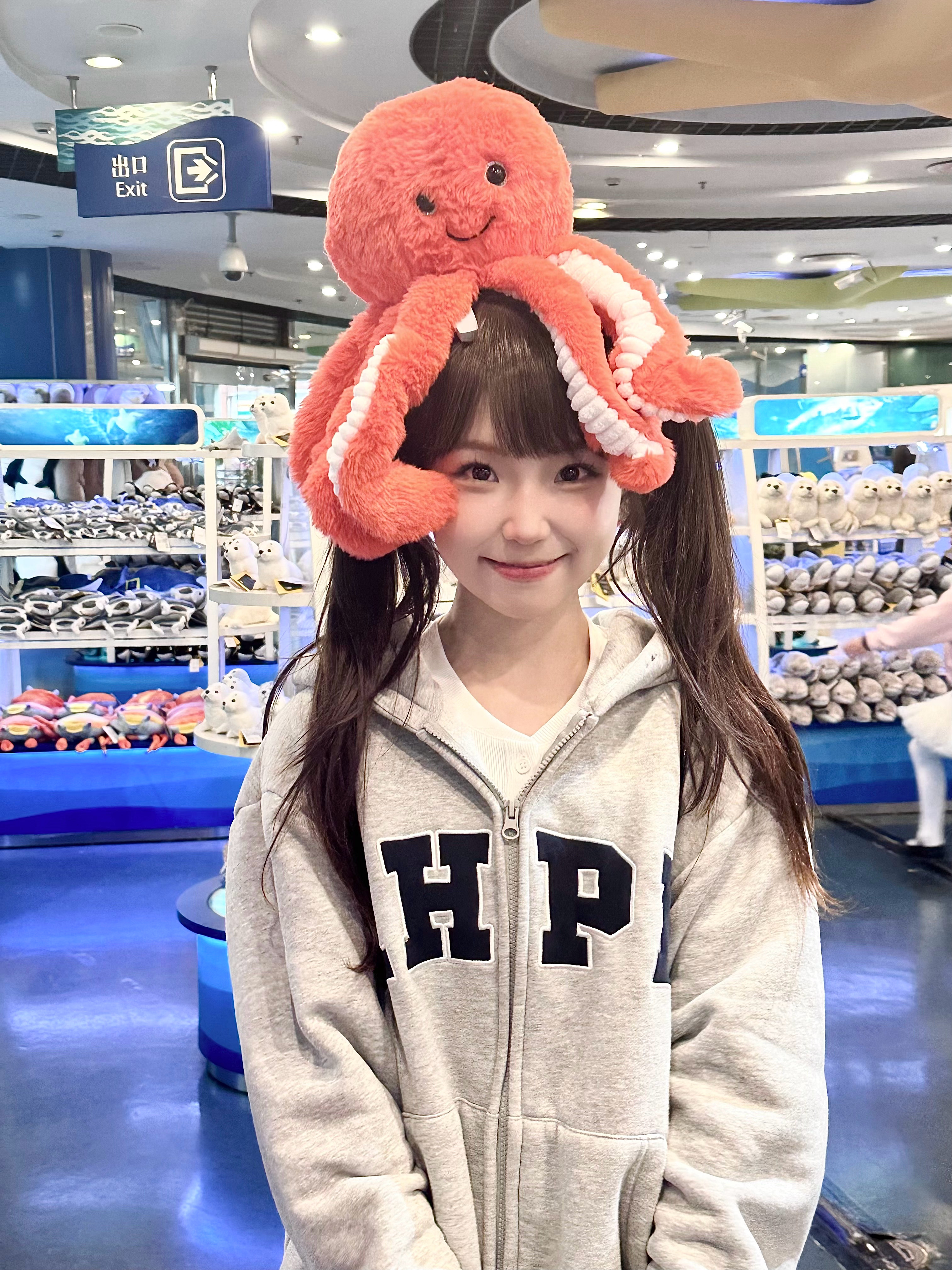 耶 🐙 ​​​