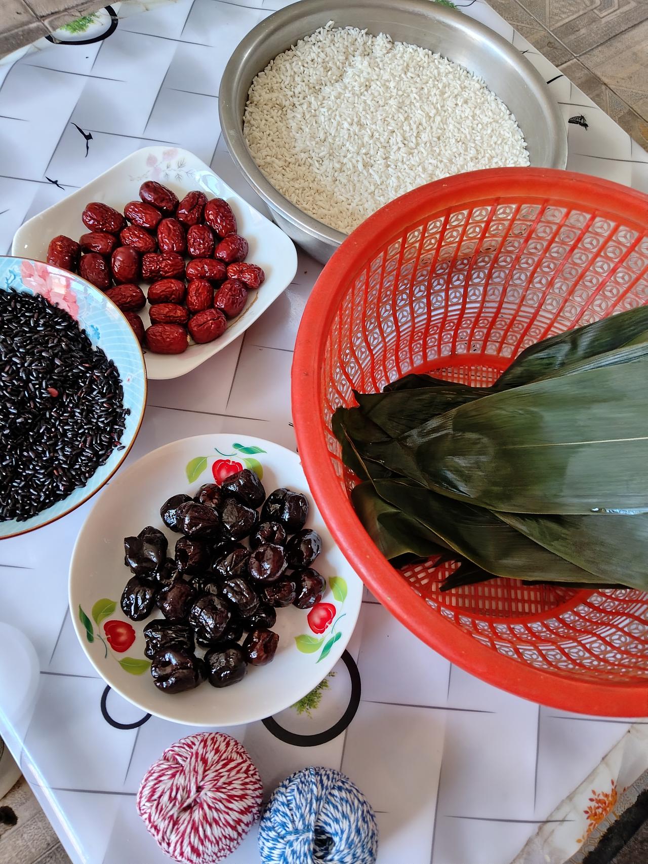 这是昨天拍的，端午节美食制作！
