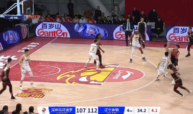辽宁112-112深圳进加时，付豪的三分犯规，张镇麟失误，是关键
北京时间1月2
