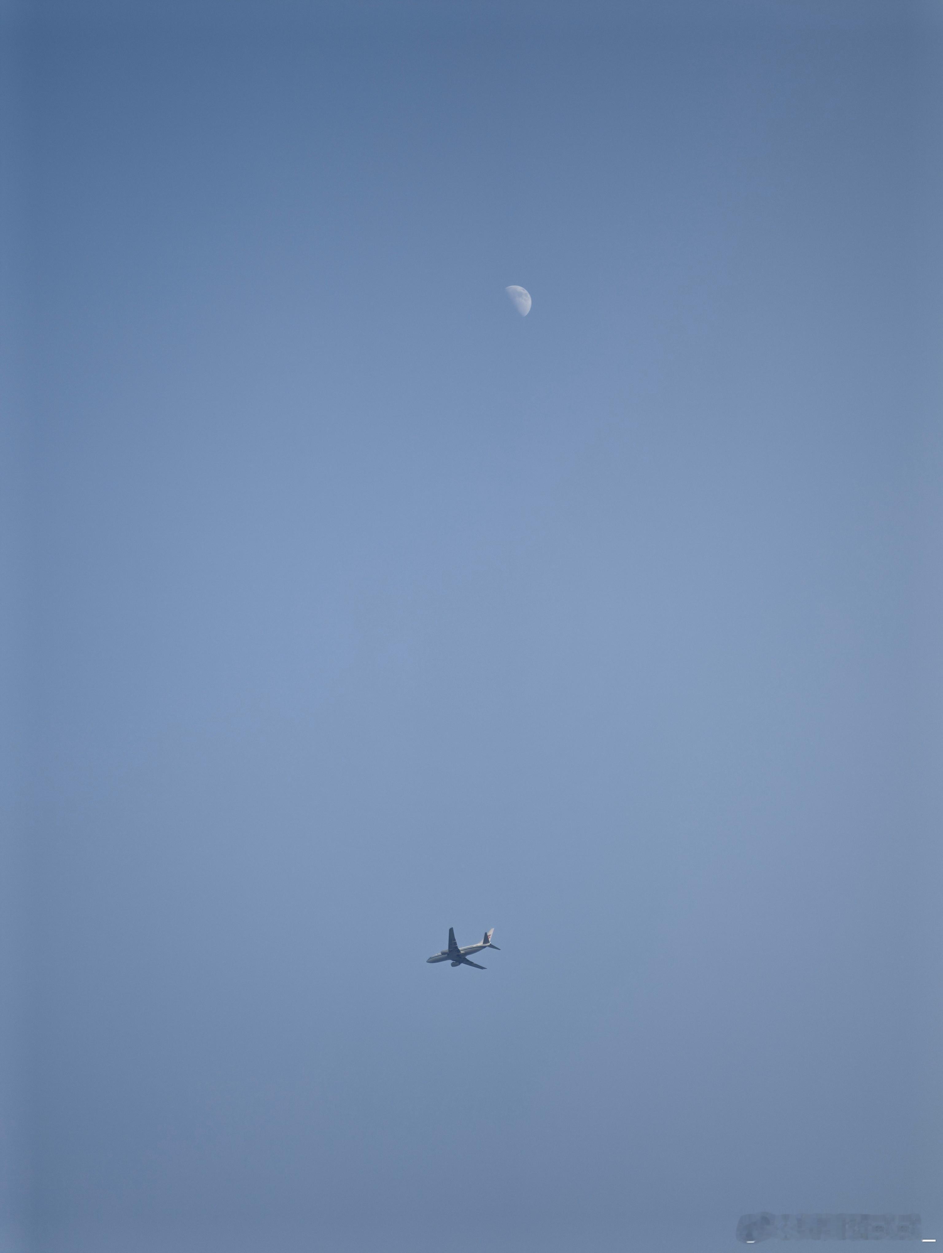 17 Ultra拍飞机挺不错呀