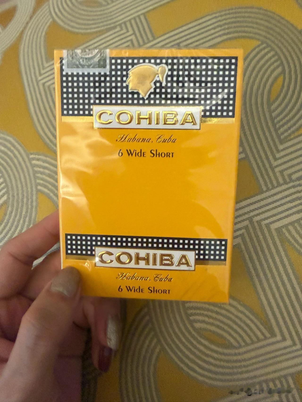 阿根廷又一次靠着裁判的帮助，淘汰了如日中天的英格兰队。在这届世界杯上，裁判已经不