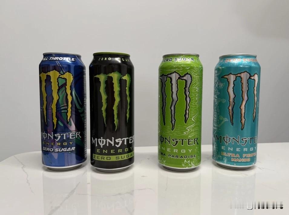 魔爪“续命神水”
这名字绝非浪得虚名！
期末备考时
熬夜复习是常事
困得眼皮直打