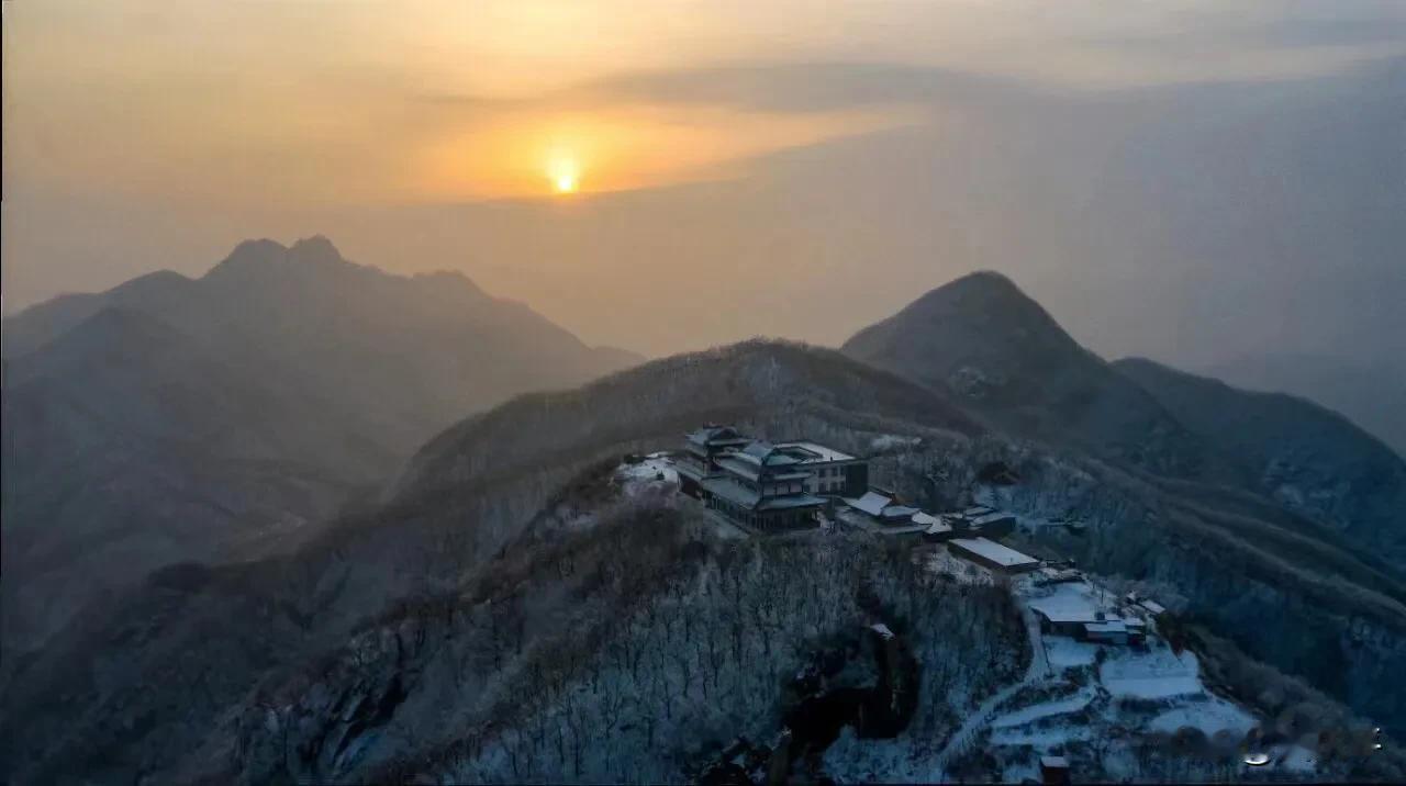 你要明白人生最重要的顺序！真的不能糊里糊涂走完，这本该轰轰烈烈的一生。加油陌生人