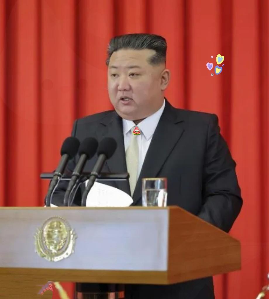 金正恩态度坚定，做出重要承诺！

在朝鲜建国77周年讲话中，他霸气放话，朝鲜的地