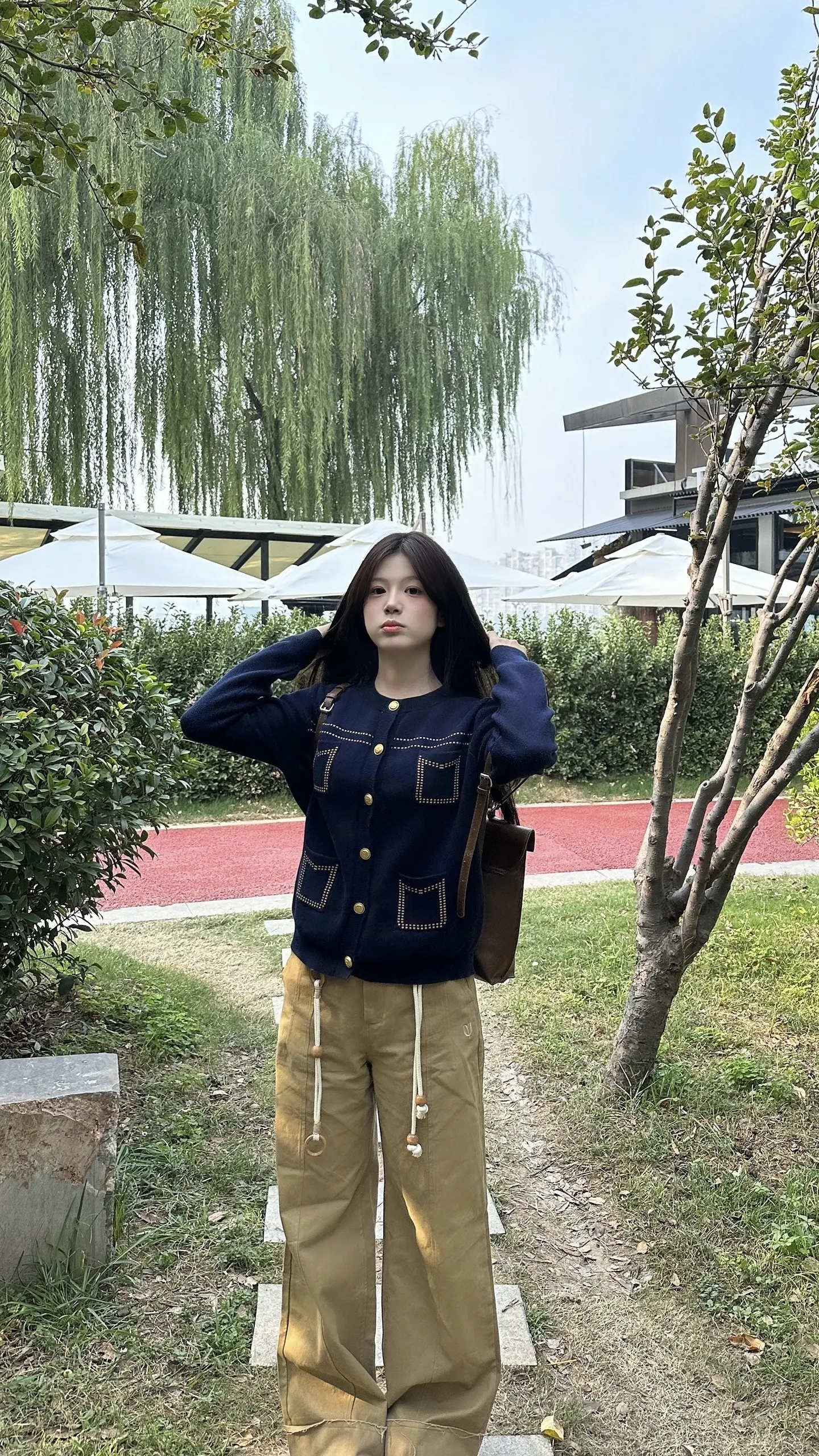 心愿是做永远开心会赚钱的漂亮小女孩