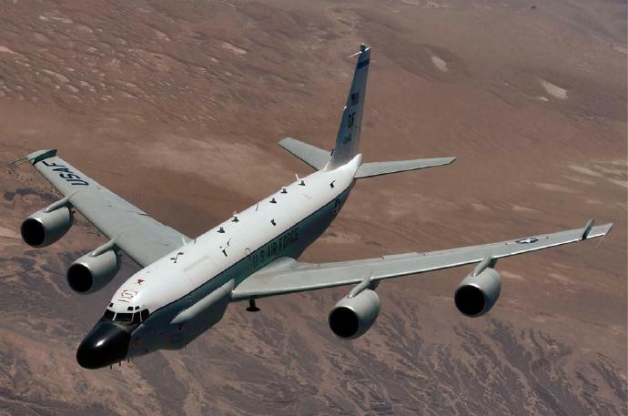 每天认识一件兵器 美国RC-135“铆接”侦察机RC-135是由美国波音公司研发