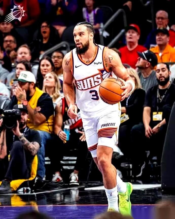 狄龙布鲁克斯，40分。
我把战报关了又开，开了又关，确认自己没老花眼。
就那个以