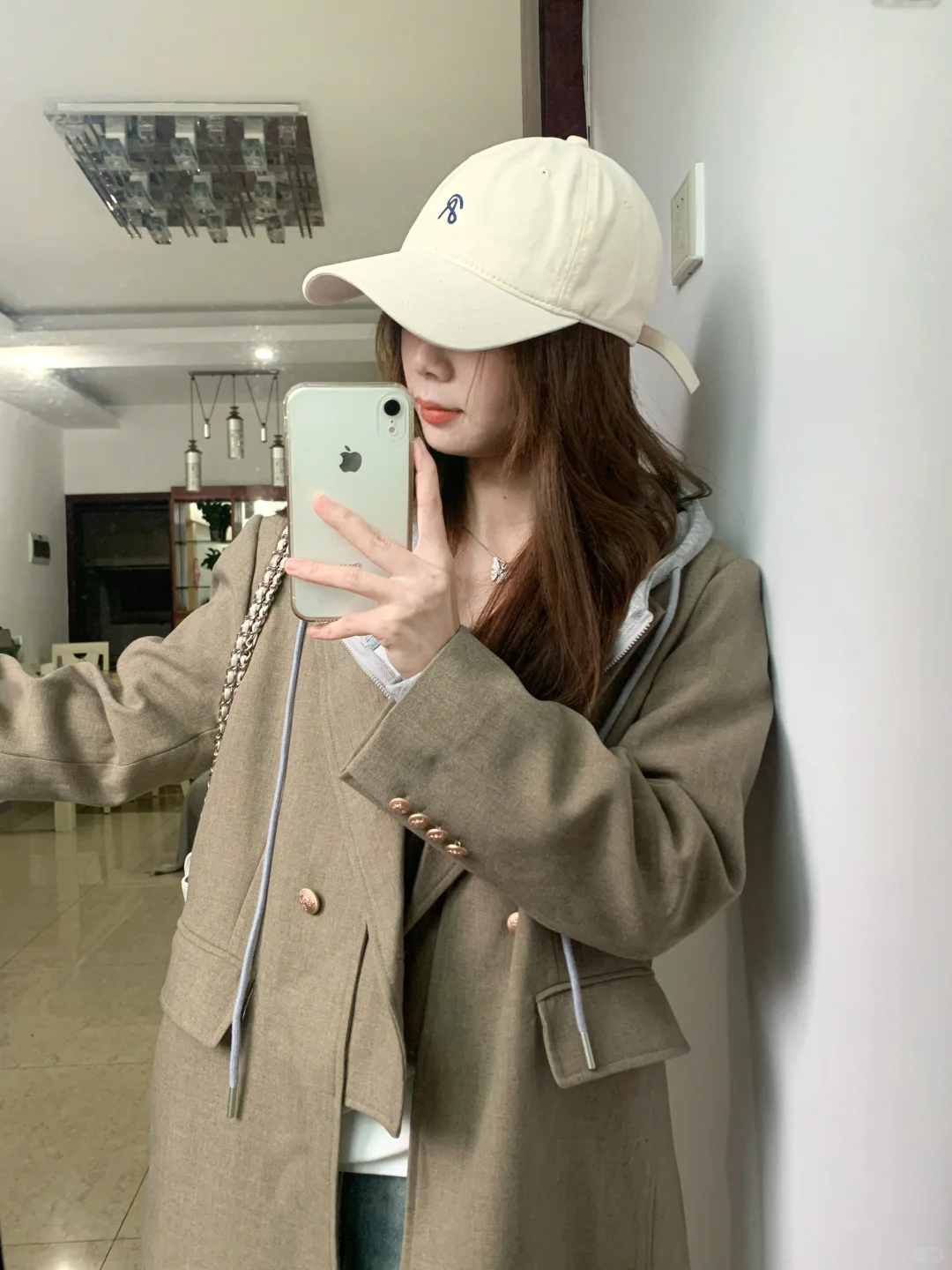 买到了满意的西装外套！！