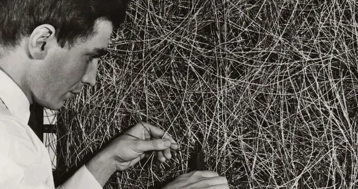 如果你考慮AI心理治療，不妨先讀這四本書