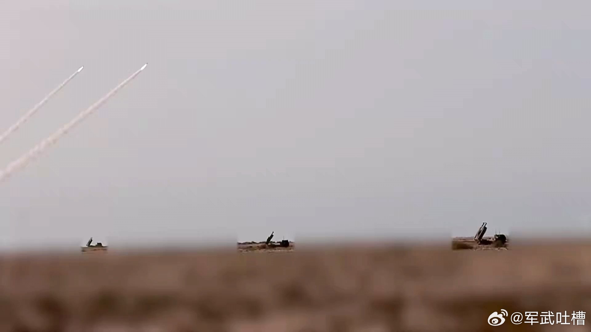 兄弟们，美国这边也上强度了他们公开了海马斯发射战术导弹打击伊朗的视频一共进行了6
