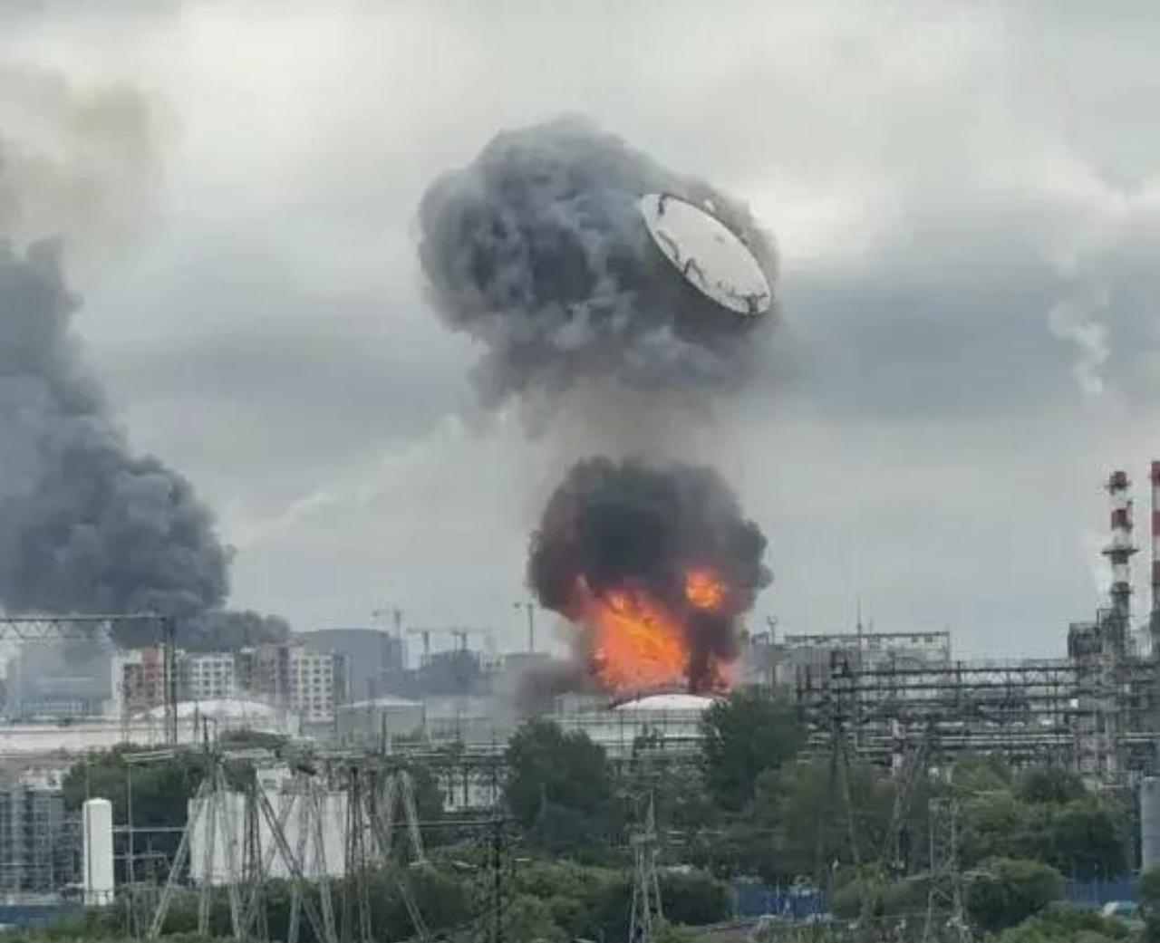 中国不是俄罗斯，中国压根就不用担心所谓的无人机进攻。中国是无人机的鼻祖，不管是技