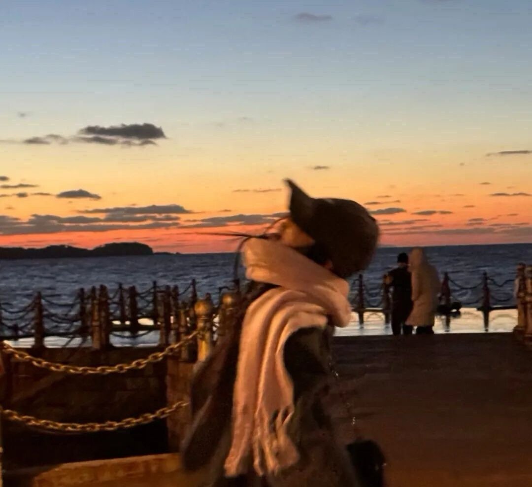 𝐉𝐮𝐬𝐭 𝐟𝐞𝐞𝐥 𝐢𝐭 ☕要努力，但不要着急，繁花簇拥，硕