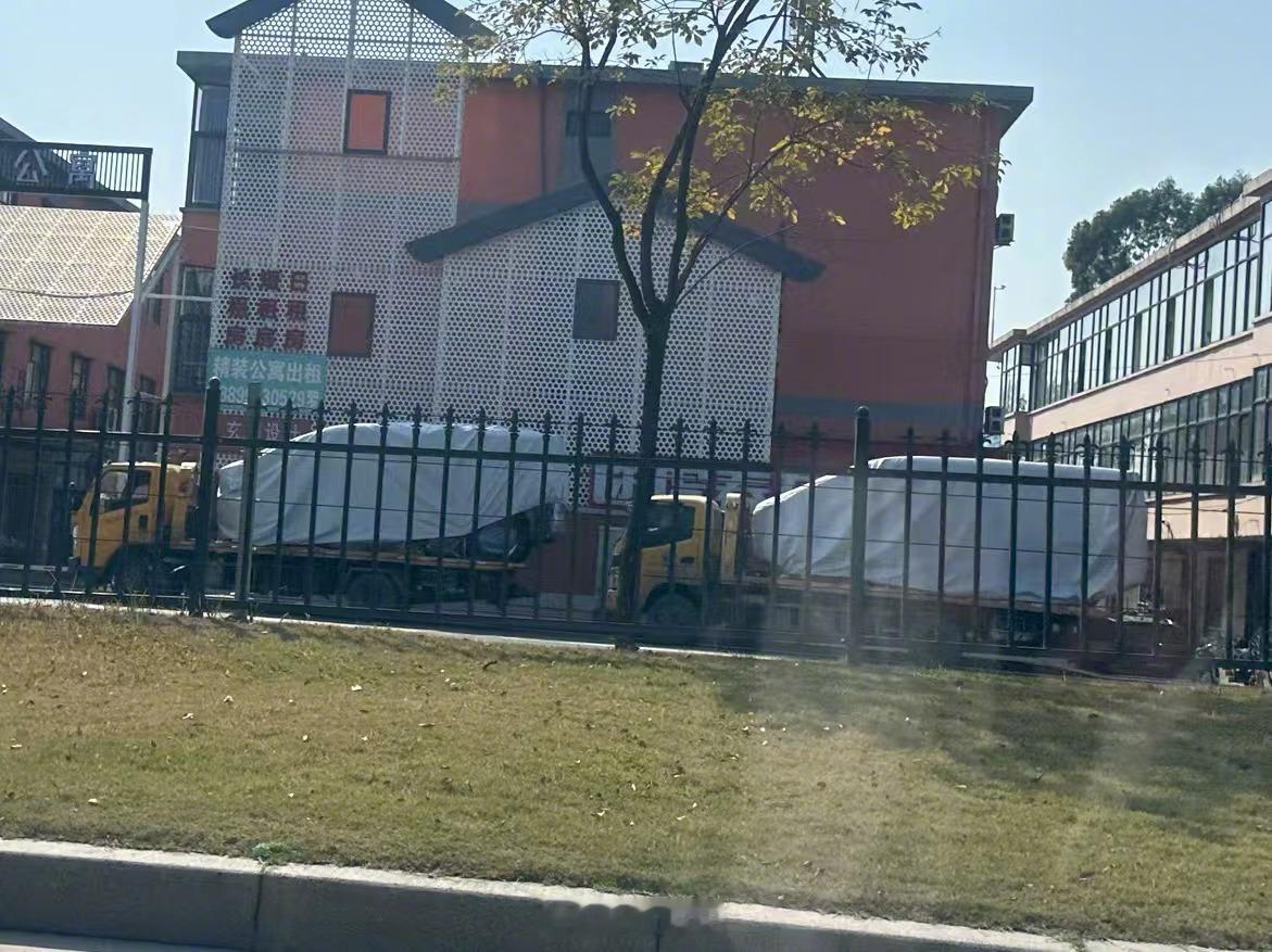 辨识度不要太高，陆地航母[哆啦A梦吃惊][哆啦A梦吃惊][哆啦A梦吃惊] 
