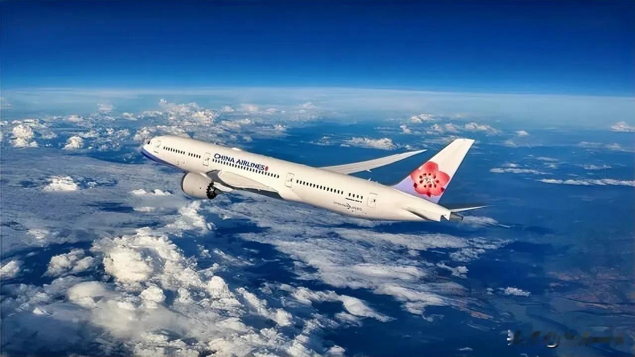 华航传将再砸40亿美元向波音买客机 遭疑是向川普政府“缴保护费”

外传中华航空