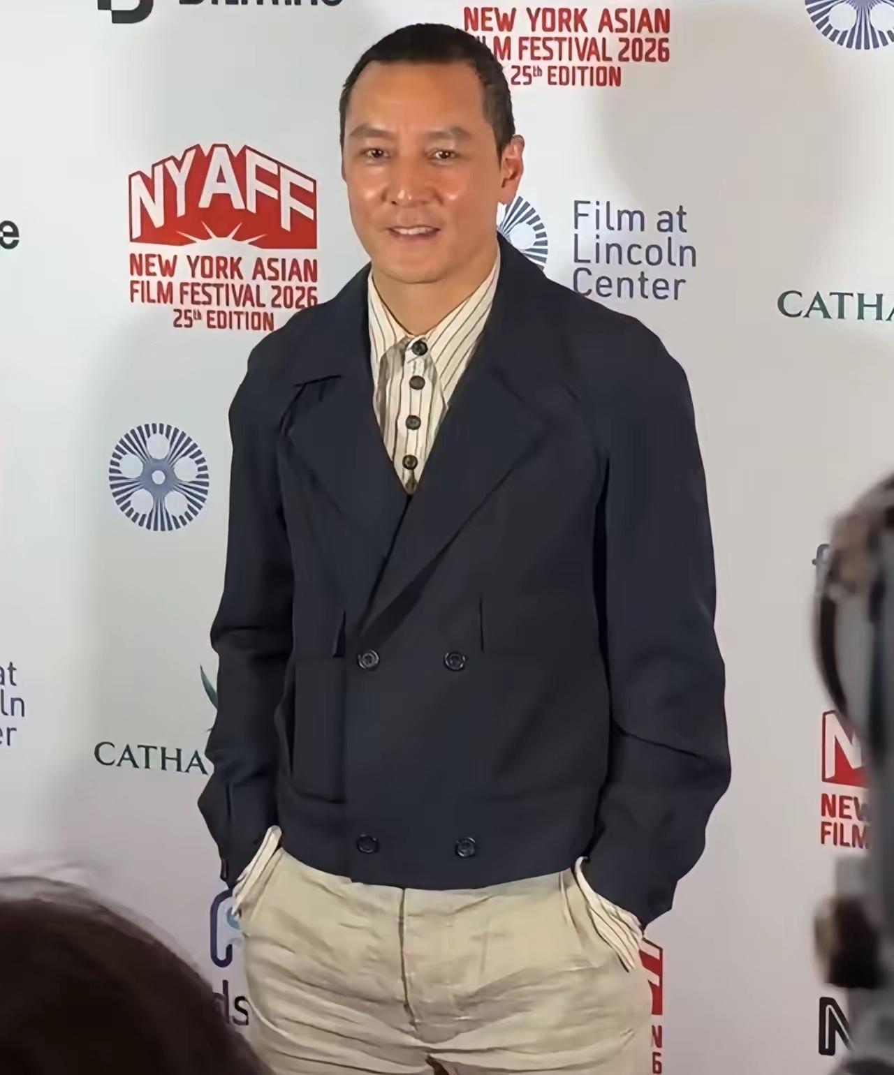 吴彦祖年轻时有多帅绝对数一数二
