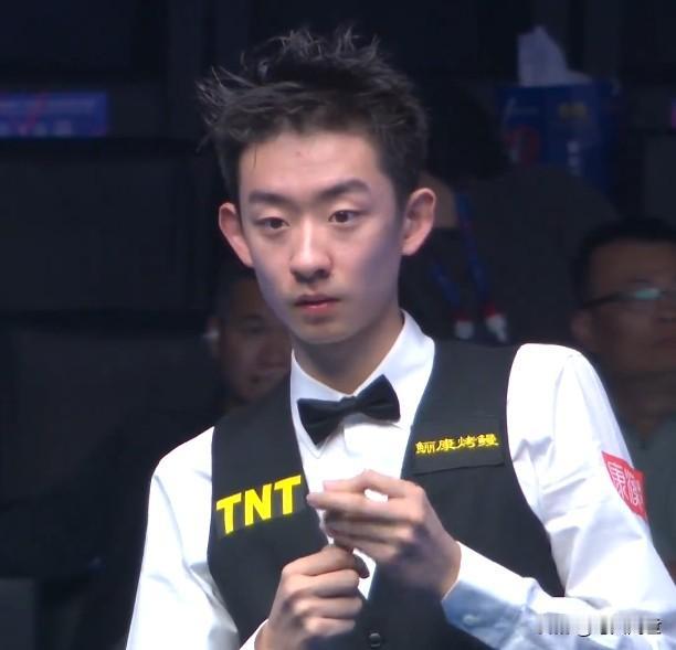 自古英雄出少年！吴宜泽常冰玉的“瑜亮之争”。
同样拥强悍的进攻火力、专注如一不卑