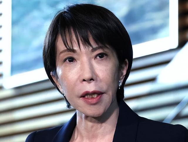日本稀土见底，高市早苗急得跳脚。找特朗普求援碰了一鼻子灰，如今竟指望8000家在