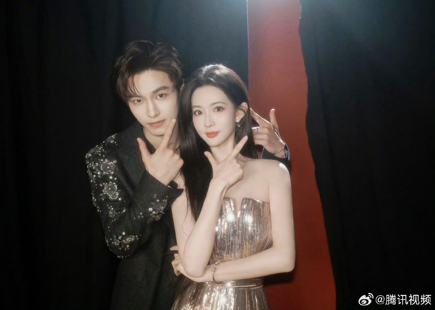 孟子义何与等百花盛开 孟子义何与耀客发布会合照 孟子义何与耀客发布会合照 