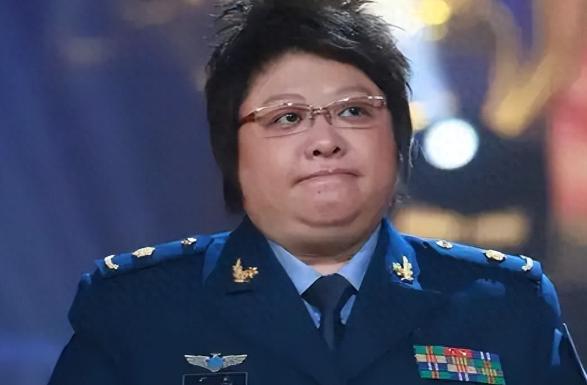 韩红,这个名字无疑已经深入人心。她那独特的嗓音和歌曲,为无数人带来了共鸣和力量。
