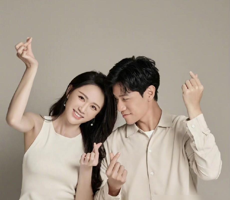 你要有私生子，也得先跟我生。
她发了张照片，没哭没闹，笑得像刚吃了一颗糖。
谣言