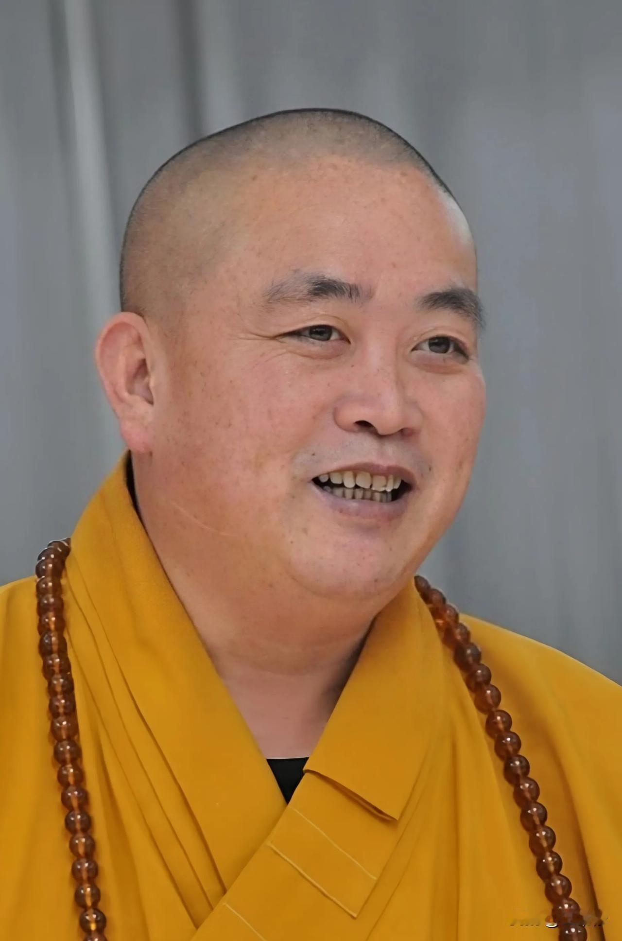 今天一早，释老板被带走的消息刷屏网络，少林寺没承认，但也没有否认，来了一句“等官