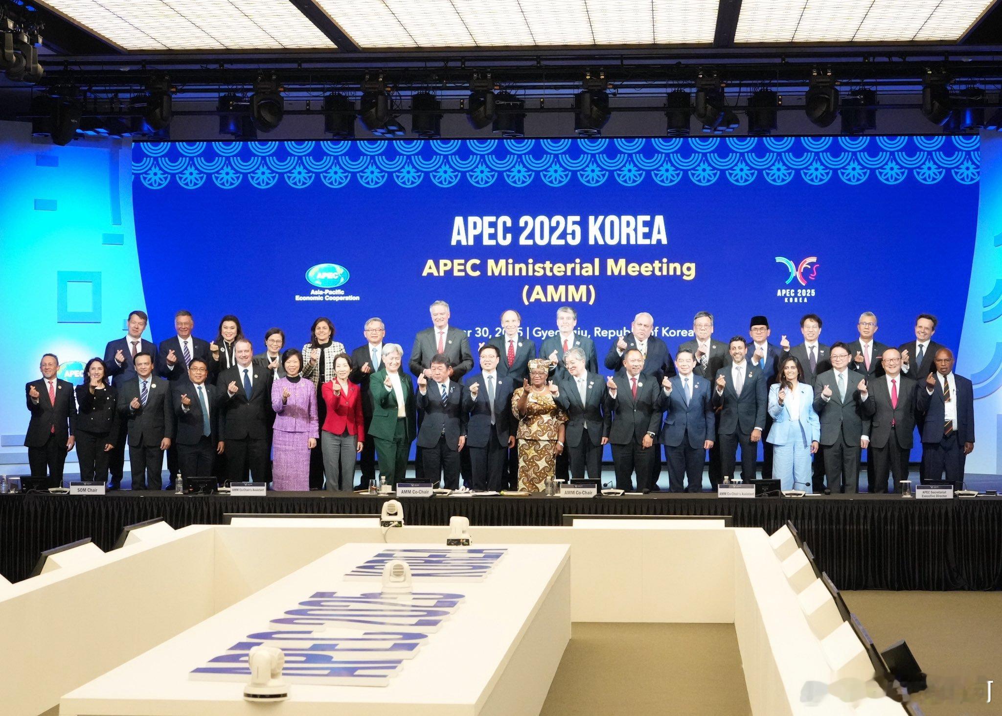 来了都要比心🫰 ​​​