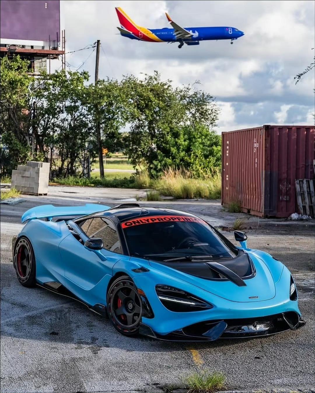 布里克斯顿锻造765LT碳碳🦇💙