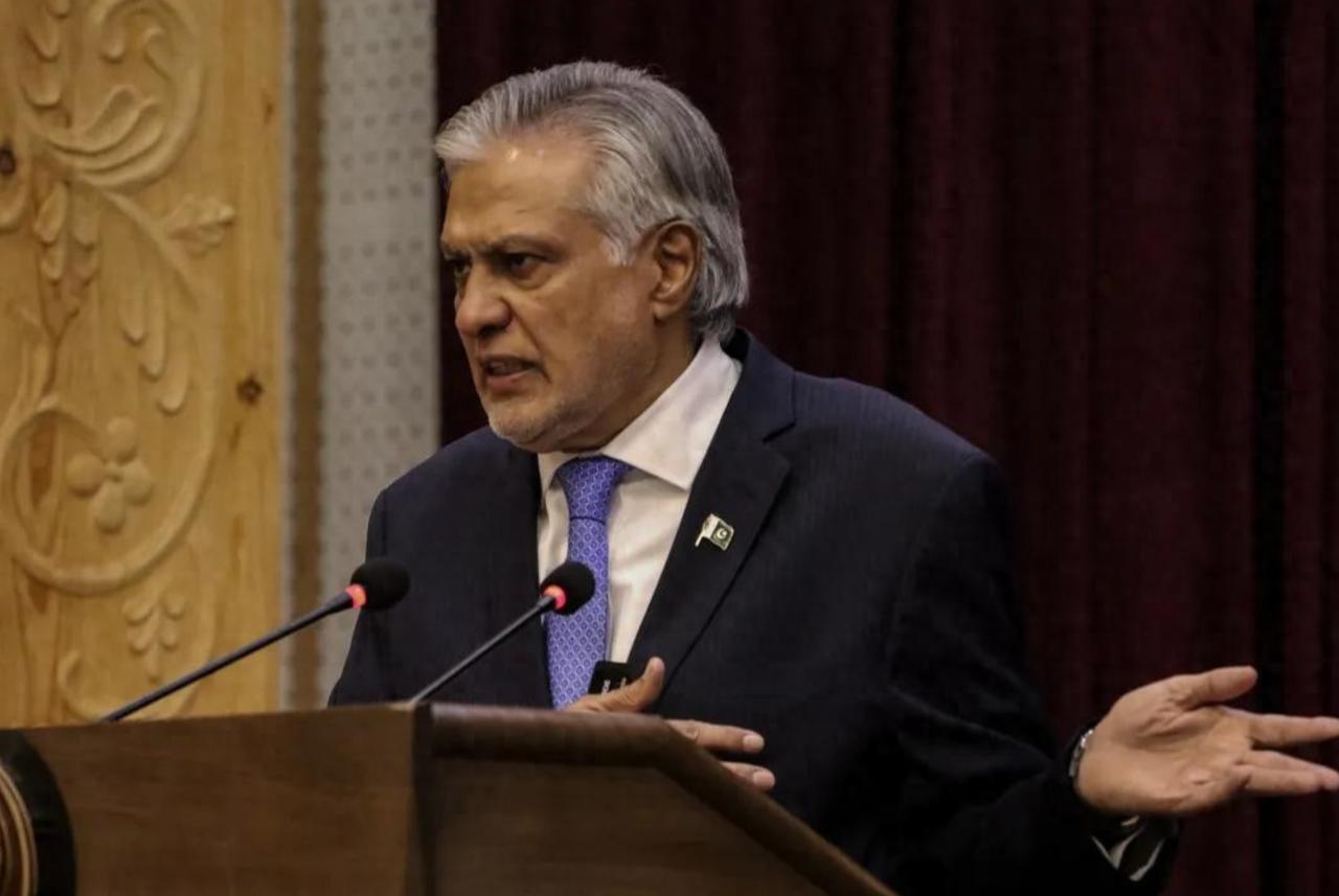 巴基斯坦外长气疯了！苦心调解美伊关系良久，以军一次空袭全毁了！

4 月 4 日