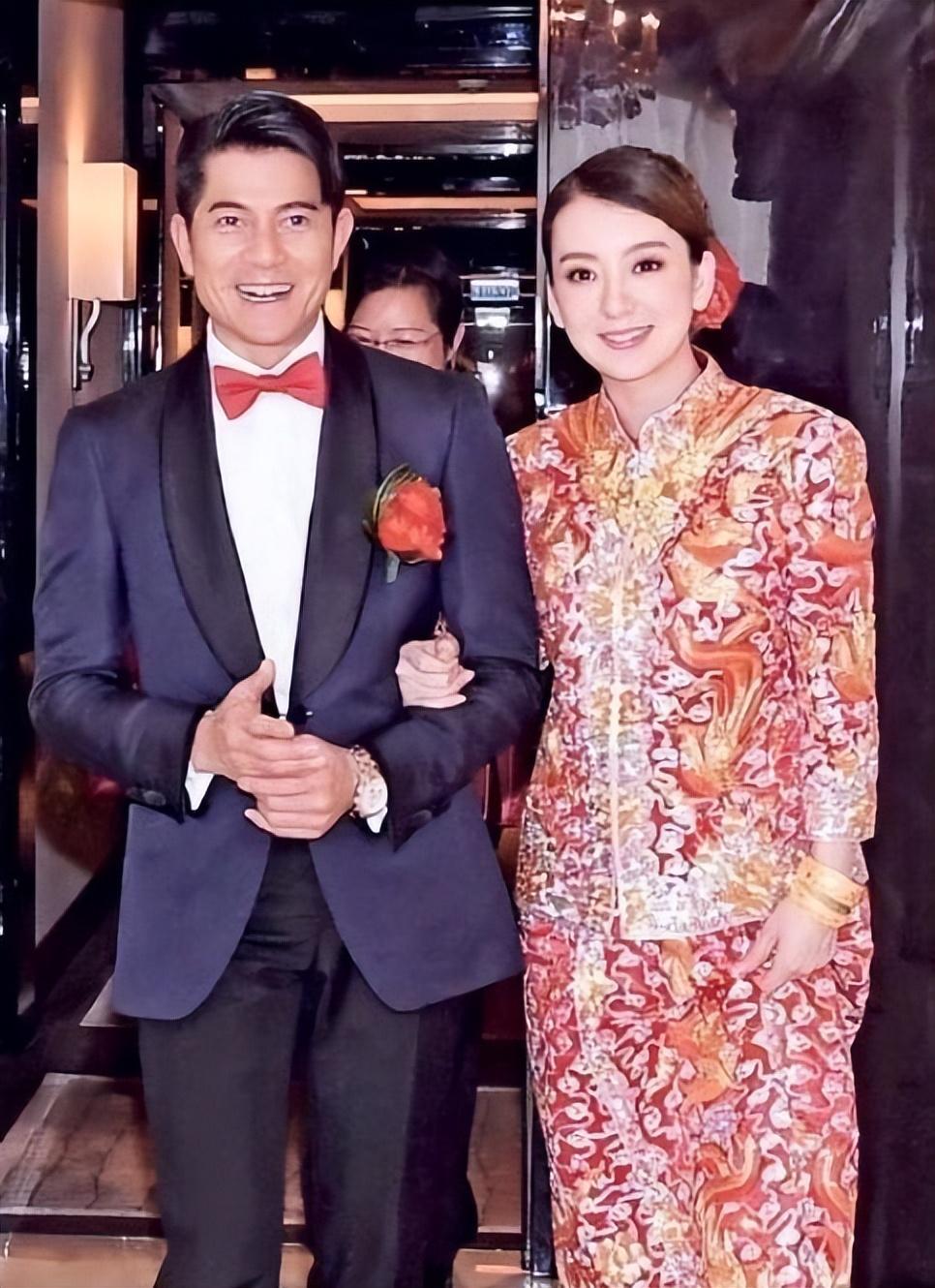 郭富城方媛开生日派对，方媛爱得很卑微，三款蛋糕各有“心思”！
方媛为郭富城庆祝生