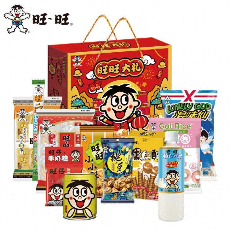 一包小零食，正在把老品牌逼到墙角。旺旺利润大幅下滑后，网上最响的一句评价是：“不