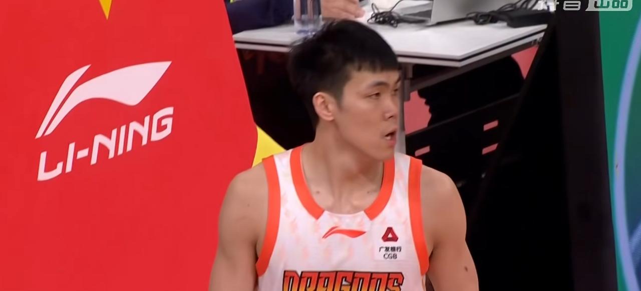 3月24日晚的CBA比赛，江苏男篮84比104不敌深圳男篮。虽说江苏男篮上轮赢了