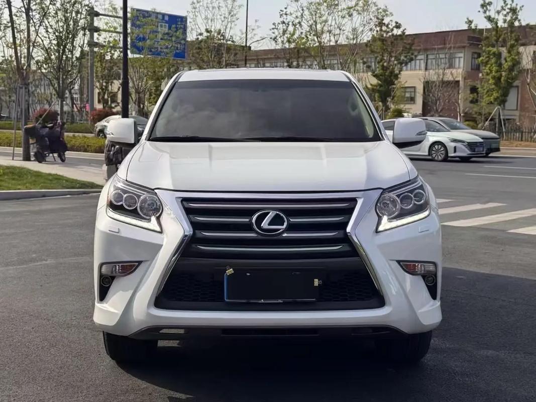 豪华硬派越野常青树，二手雷克萨斯 GX兼顾耐造与豪华
雷克萨斯 GX 作为豪华硬