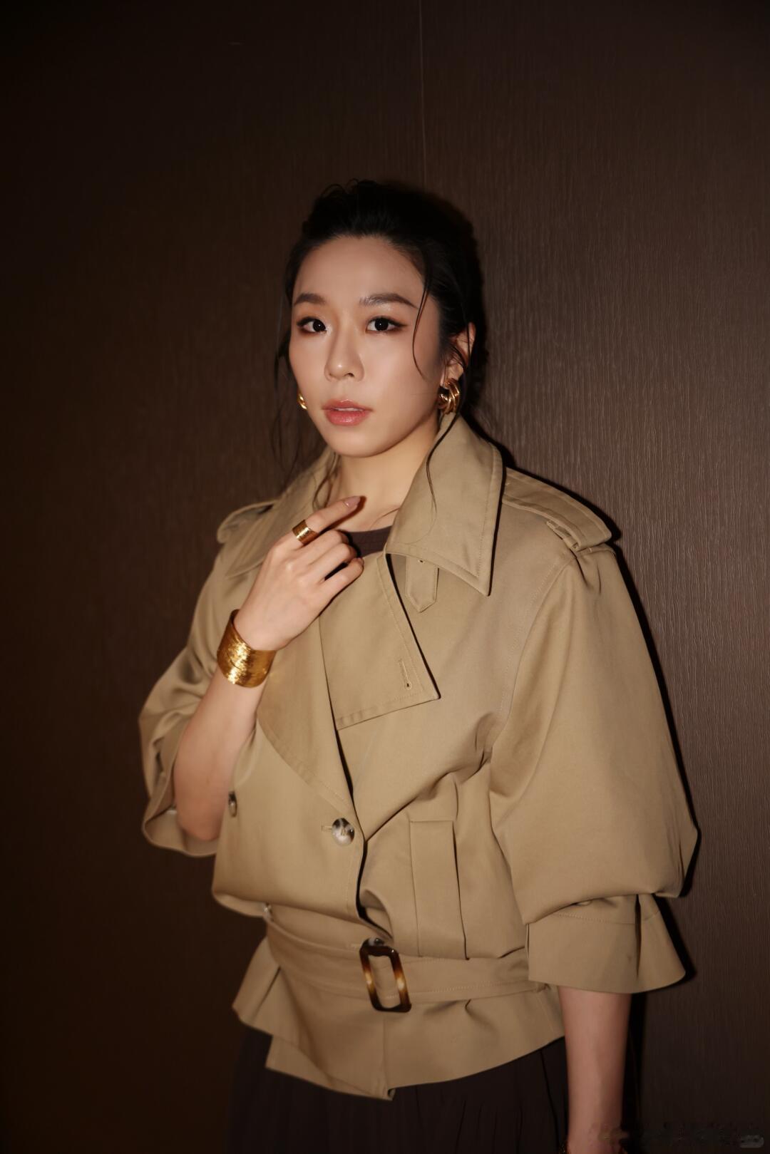 贾一凡🍠更新：最佳着装奖 今年又没拼到这个奖 那我拼一下冠军吧羽联总决赛颁奖典