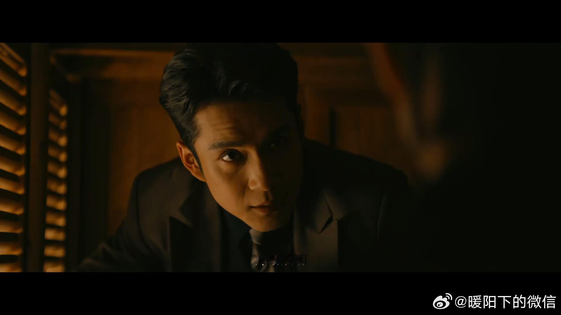 韩东君新剧又装上了 《守护者们》剧情步步惊心全是伏笔，杀机暗涌的氛围超足！韩东君