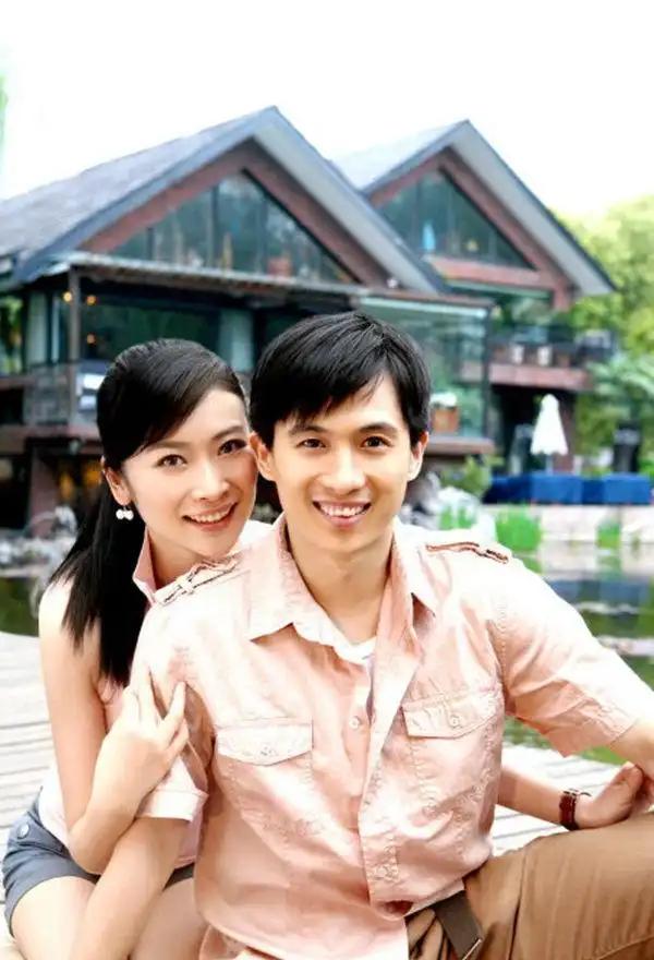 黄豆豆是国内知名度最高的男舞者，娶了演员妻子，生了两个颜值逆天的孩子。他曾在公开