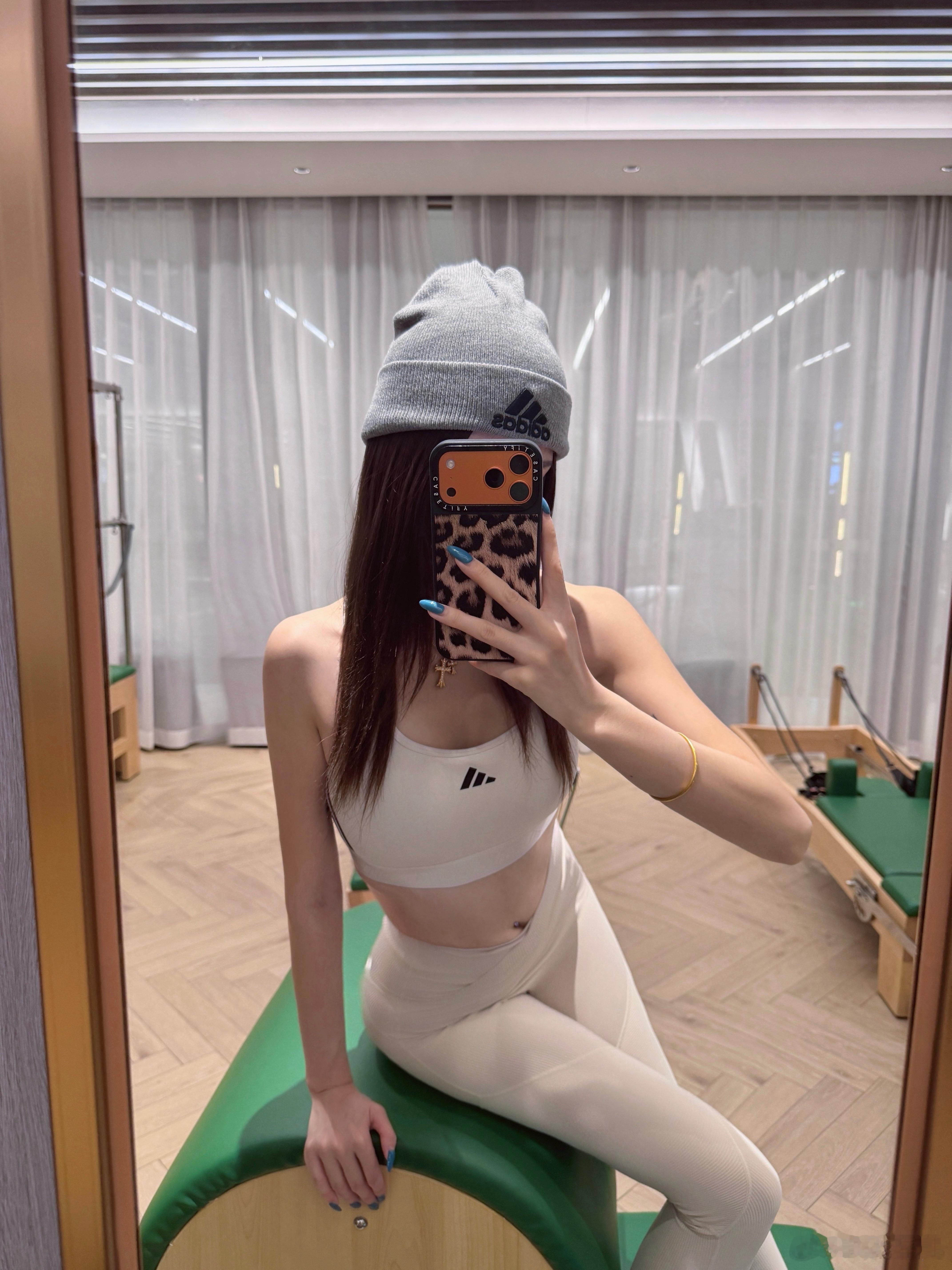 建议大家冬天别健身 这个苦我来吃健身打卡普拉提﻿ ﻿自律