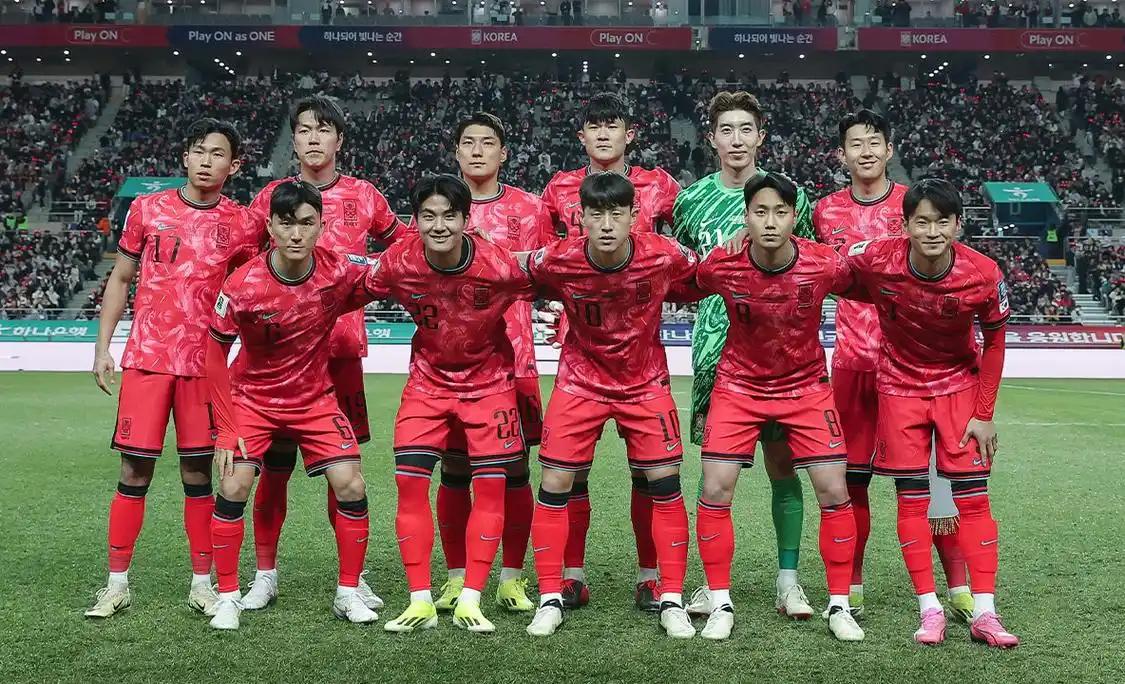 不必被韩国队提前进驻赛区集训造势的宣传误导，单纯依靠长时间备战无法决定赛场胜负，
