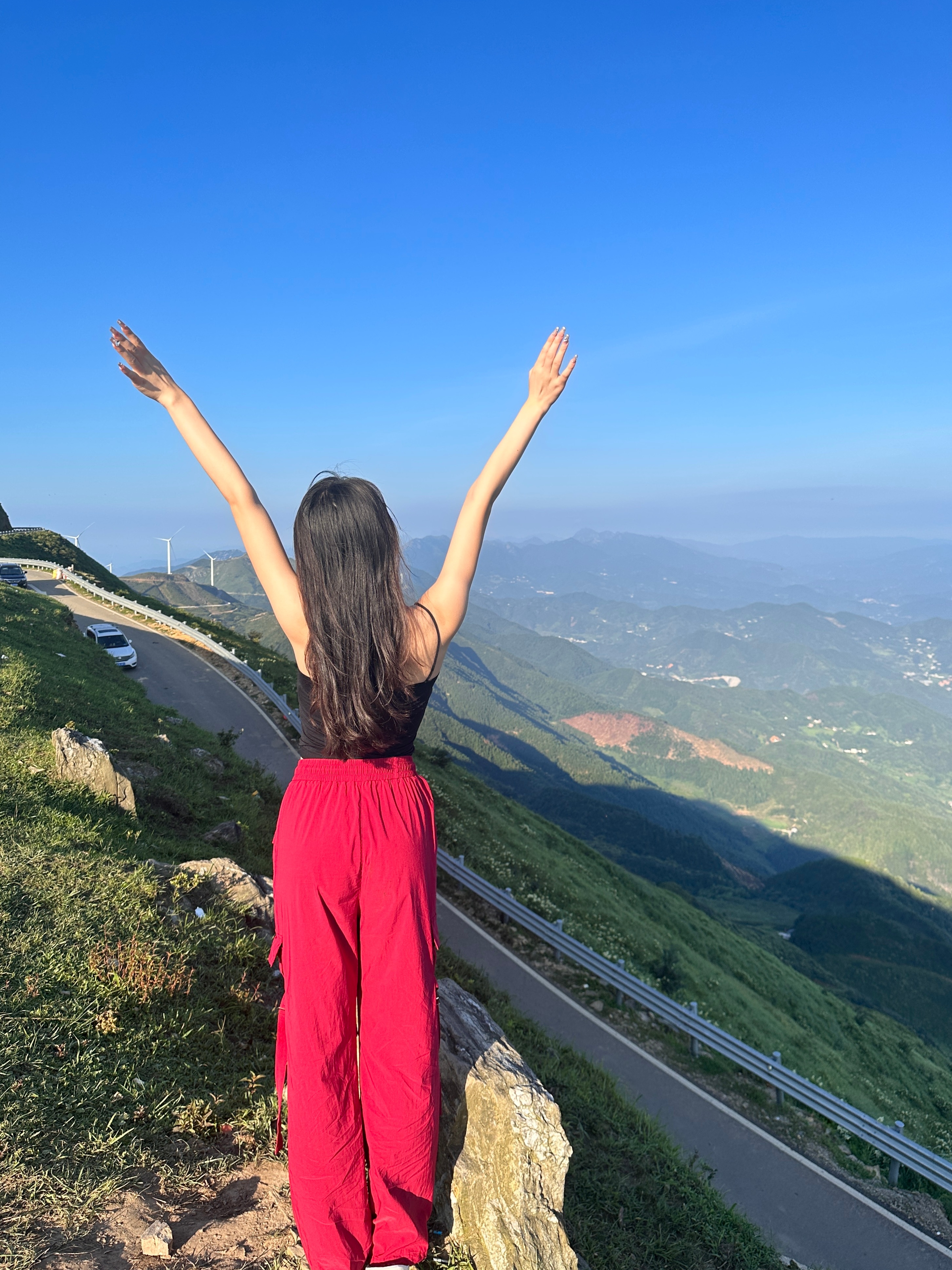 每天刷完牙来吃夜宵 真的是饿死鬼[馋嘴]每天都饿醒要么饿的睡不着 ​​​