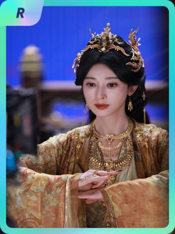 白日提灯剧版 集卡互助ing~送你一张“白日提灯结咒守护卡”R卡“喜乐常驻卡”~