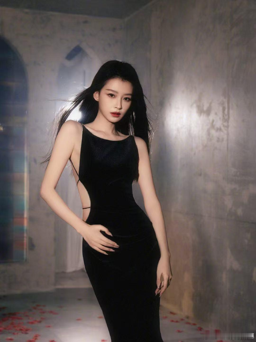 孙怡孙怡安慰张慧雯乘风2026乘风姐姐们互帮互助太美好！孙怡队长温柔疏导，哈特软