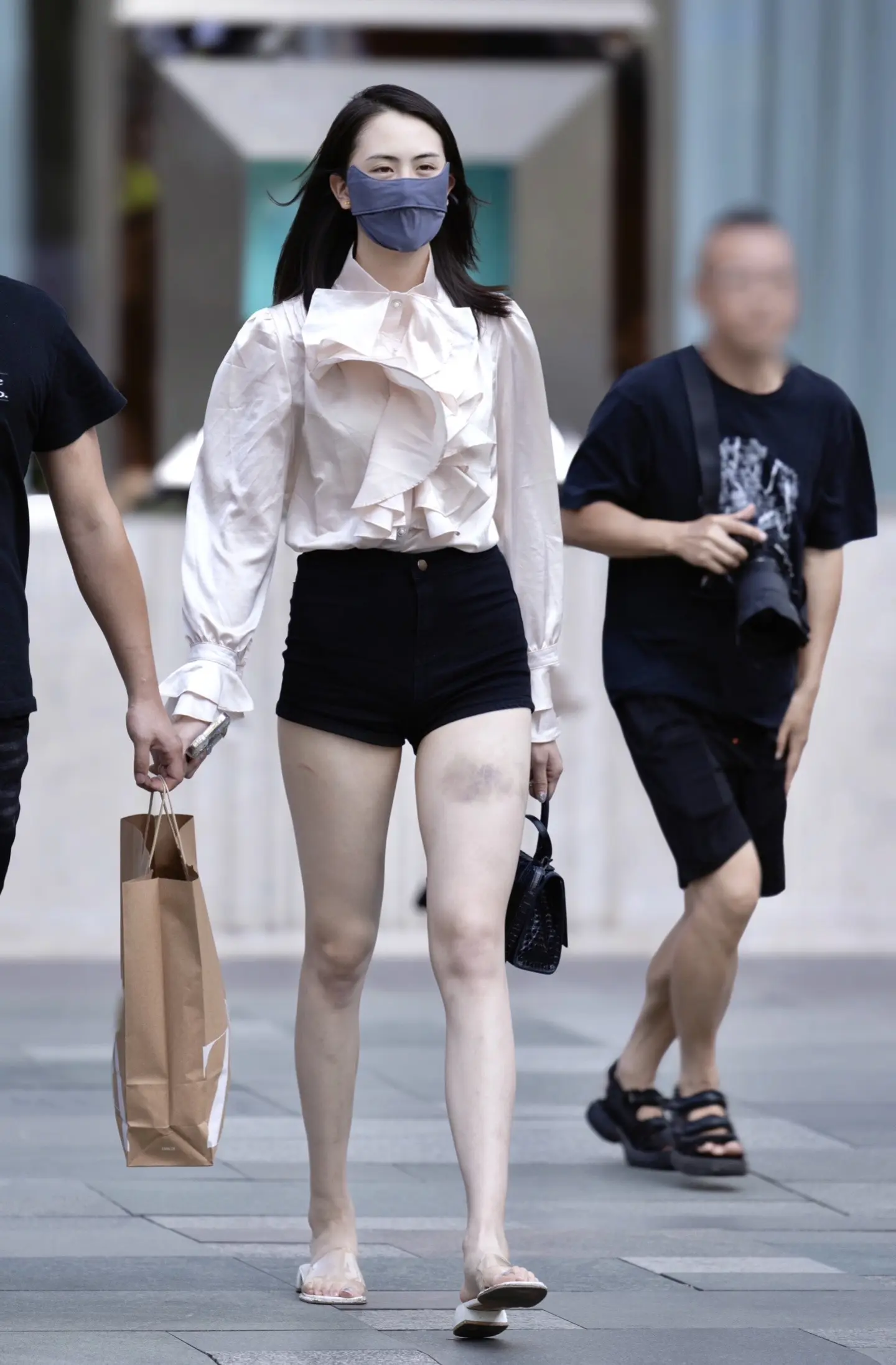 成都街拍。夏日街拍的松弛感