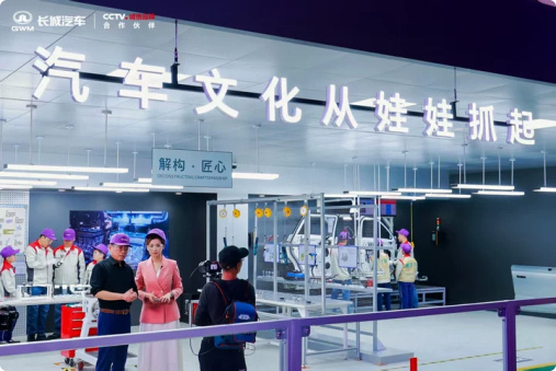 今年北京车展很热闹啊，新车也非常多，但真正让人记住的其实没几个，长城算一个。别人