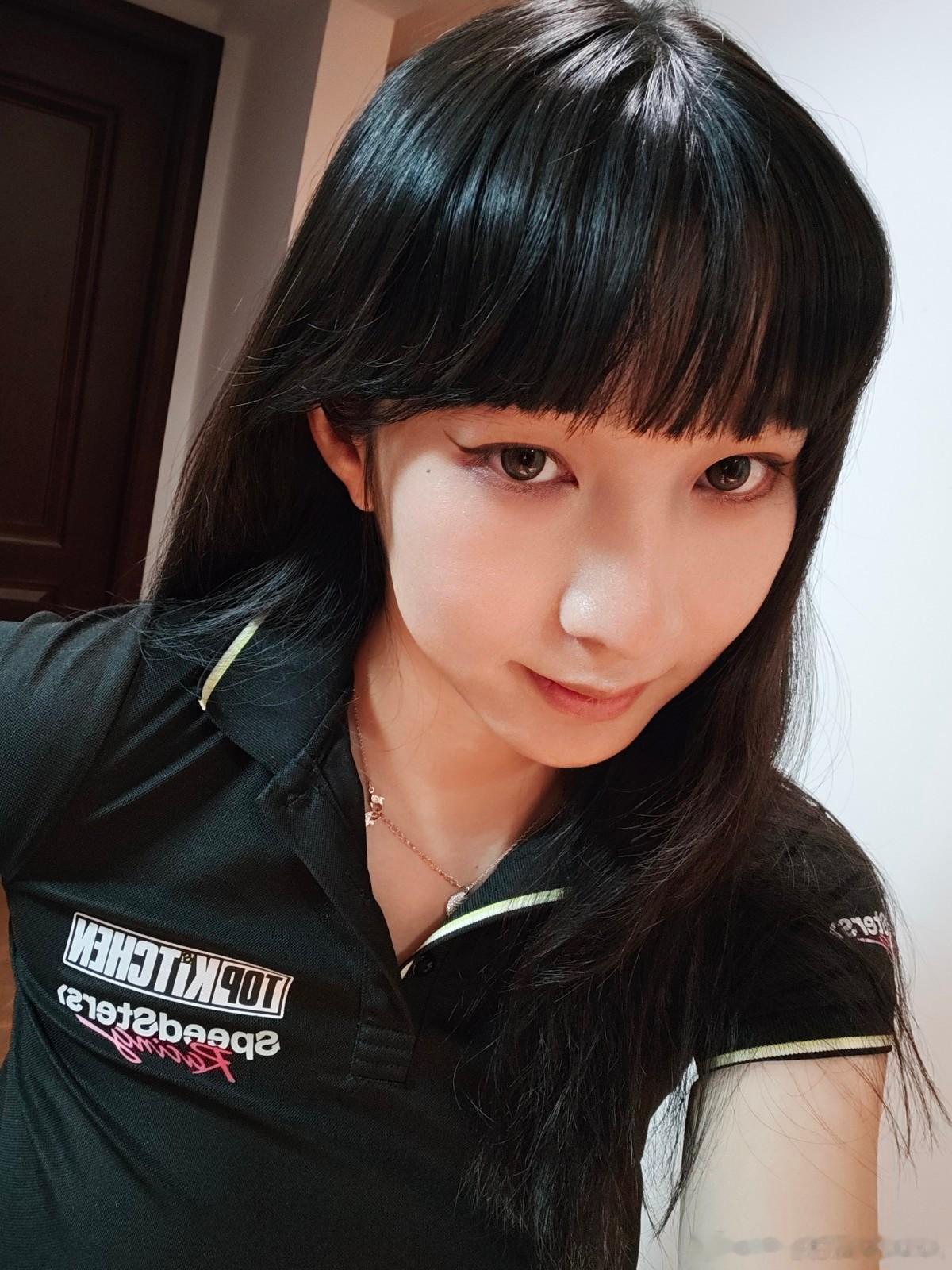 好奇大家玩游戏会氪多少？我已经不敢看数字了。。。 