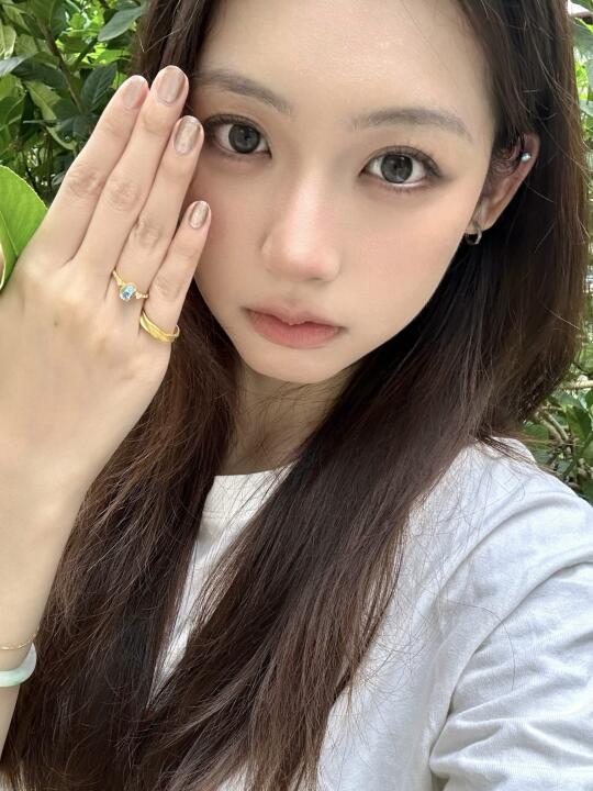 右滑看妈妈相机视角