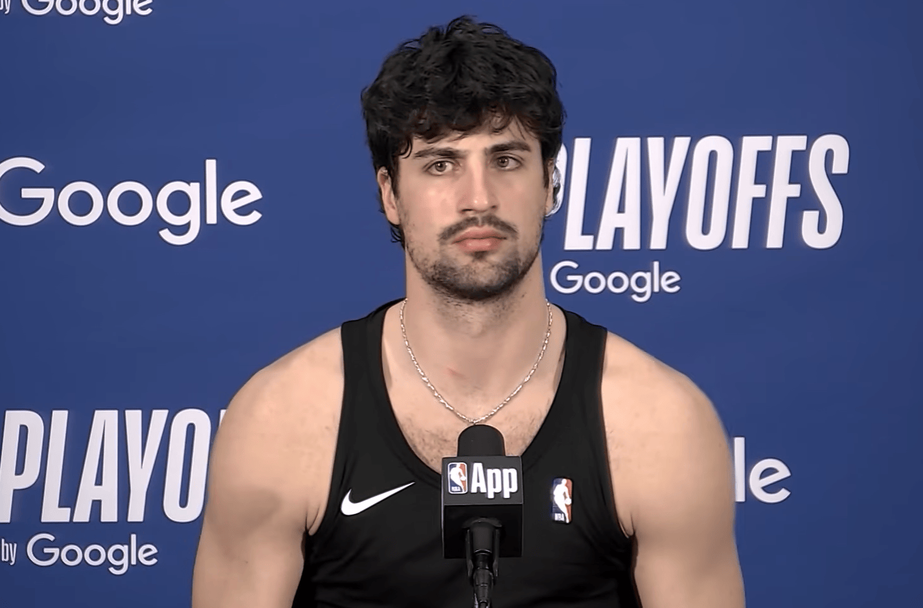 阿夫迪亚：我们全场命中率35%，三分命中率23%，这很难赢球