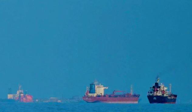 被美国耍了一次又一次，伊朗终于清醒：敢靠近就打，绝不惯着！

最近，中东这一块可