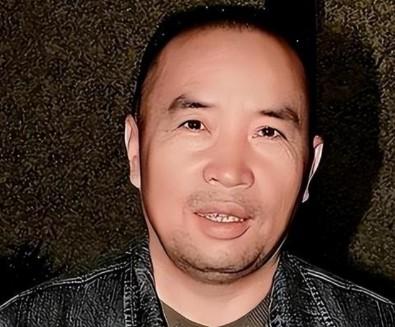 1999年，专案组抓捕赖昌星，没想到有人做内鬼通知赖昌星逃到加拿大，经排查内鬼有