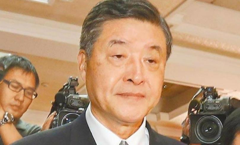 马英九基金会丑闻又爆新料！5月26日，负责彻查此事的董事会小组成员李德维，对着媒
