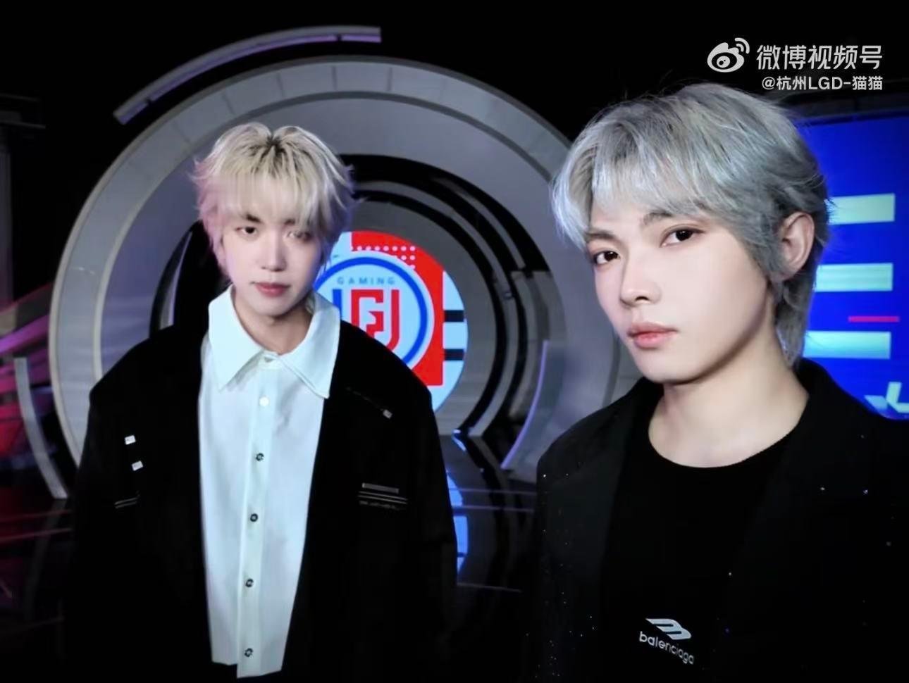 小落猫猫帅萌转场名场面来袭！双颜值在线超吸睛，这个转场必须无限循环小落猫猫帅萌转