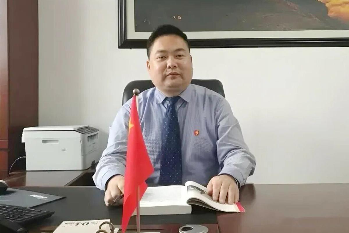 湖南资兴市城市建设投资公司的负责人陈总是我的老乡，在当地很有能耐，因为他所在的公